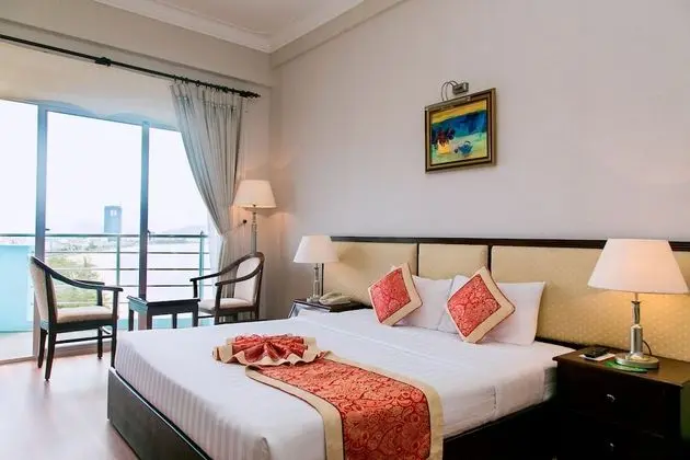 Luxury Tek Büyük Yataklı Oda