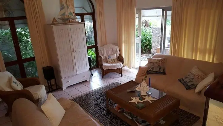 Family Sıra Ev, 4 Yatak Odası, Plaj Manzaralı, Denize Bakan