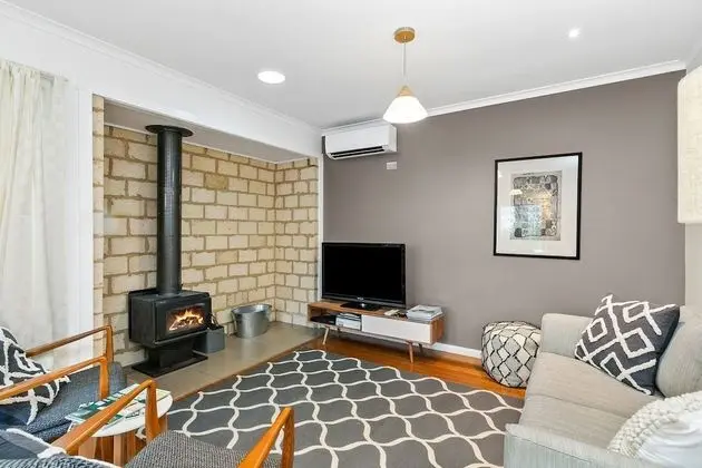 Deluxe Kır Evi, 2 Yatak Odası, Mutfak (Deluxe Logfire Cottage)