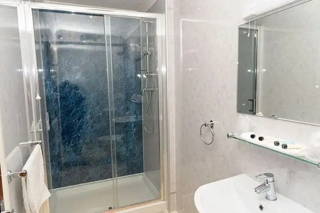 Standard İki Ayrı Yataklı Oda, Banyolu/Duşlu