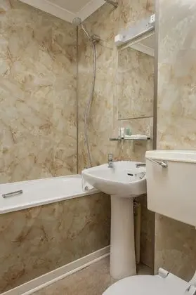 Standard Tek Büyük Yataklı Oda, Banyolu/Duşlu (Standard Double Room)