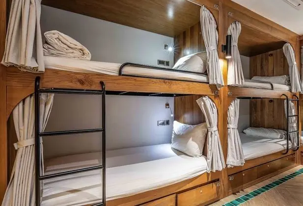 Ortak Ranzalı Oda, Karma Ranzalı Oda (Bed)