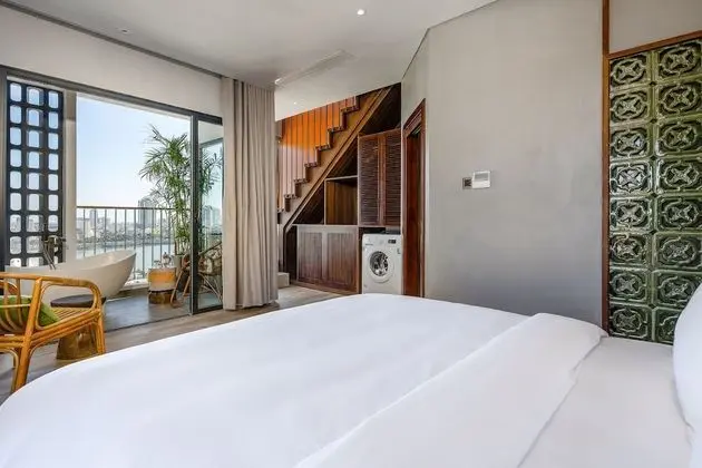 Çatı Katı (Loft), Küvet, Nehir Manzaralı
