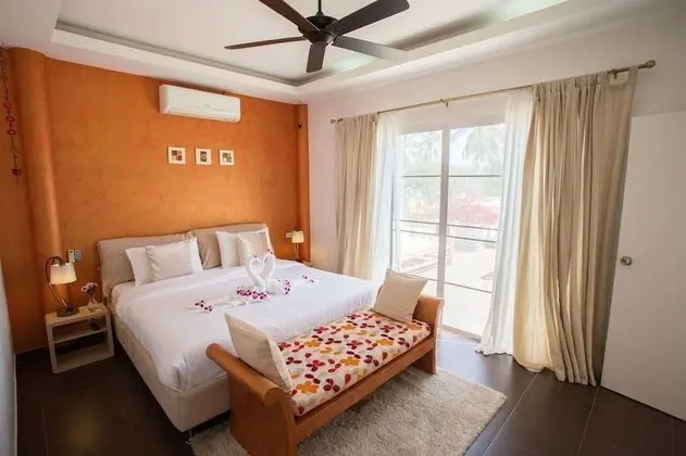 5-Bedrooms Private Pool Villa