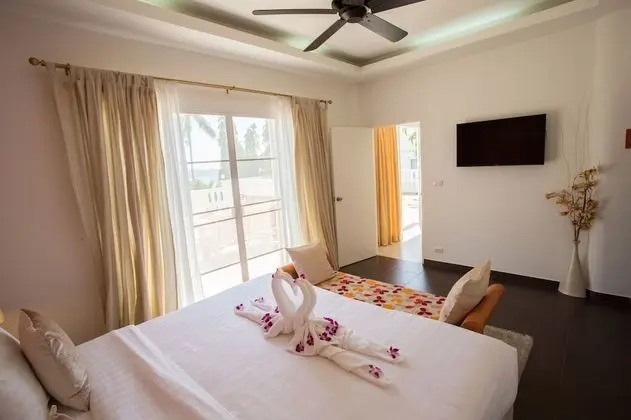 5-Bedrooms Private Pool Villa