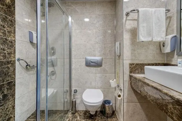 https://imagessl.etstur.com/files/images/hotelImages/TR/51780/l/Sealife-Family-Resort-Hotel-Oda-295198.jpg