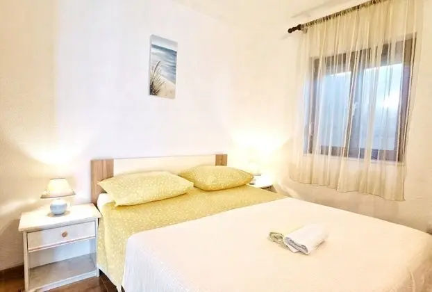 Apart Daire (Sealine - 60m from the sea - A1(4))