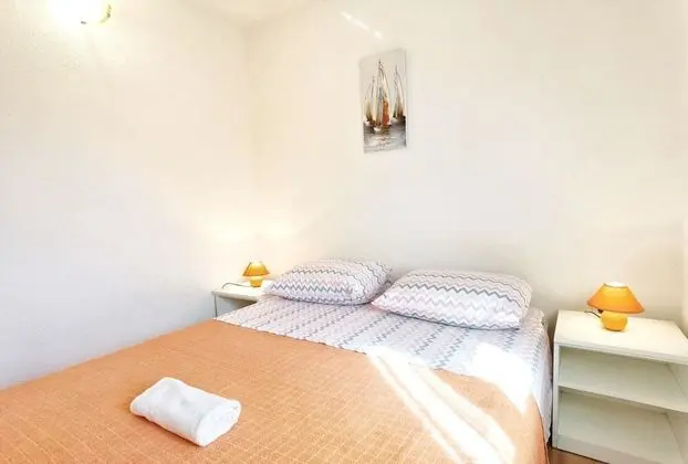 Apart Daire (Sealine - 60m from the sea - A1(4))