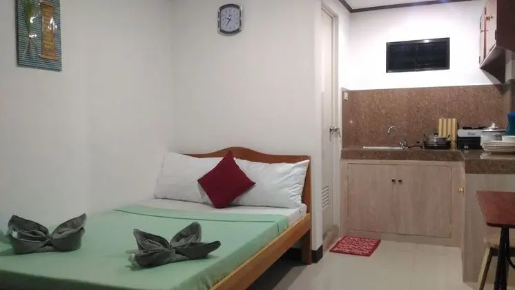 Standard Tek Büyük Yataklı Oda