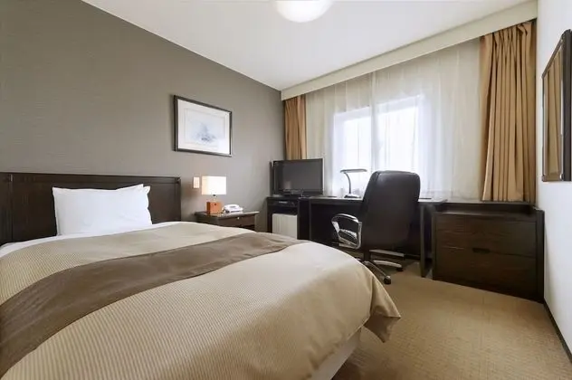 Tek Kişilik Oda, Sigara İçilebilir, Şehir Manzaralı