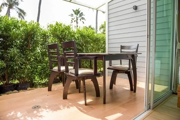 Deluxe Üç Kişilik Oda, Veranda