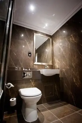Executive Tek Büyük Yataklı Oda