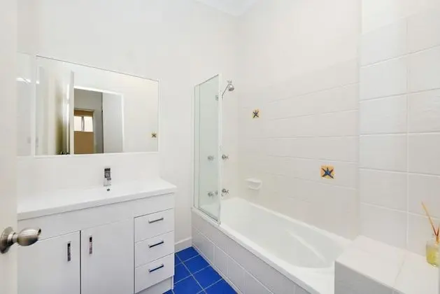 Ev (3 Bedrooms)