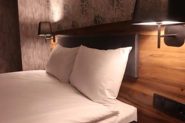 Standart Oda, Şehir Manzaralı
