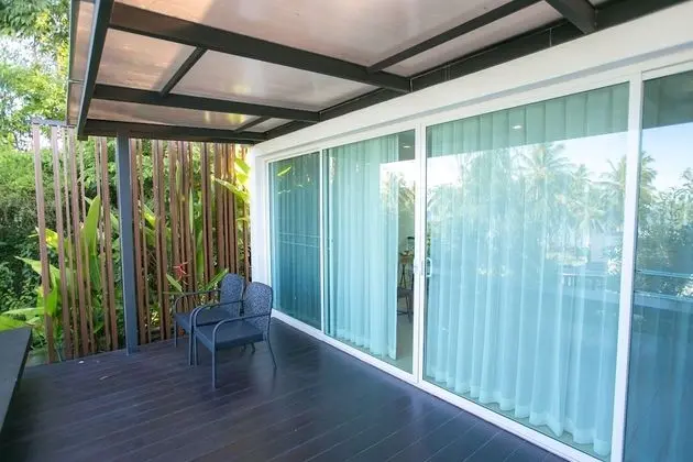 Secluded Sea View - Hill Suite with Kitchen