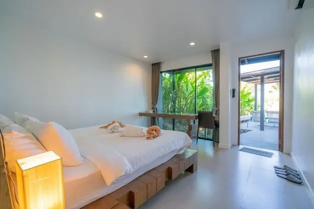 Two - Bedroom Beachfront Pool Villa