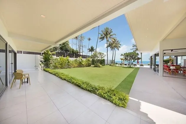 Luxury Villa, 4 Yatak Odası, Deniz Manzaralı, Denize Sıfır