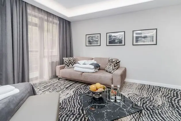 Deluxe Üç Kişilik Oda