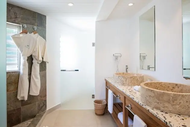 Villa, Denize Sıfır