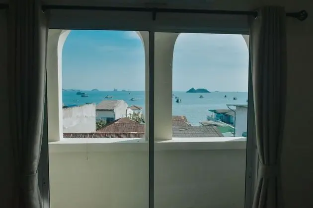 Standard Room with Sea View