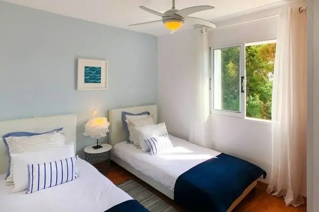 Villa, 4 Yatak Odası, Kişiye Özel Havuzlu, Deniz Manzaralı
