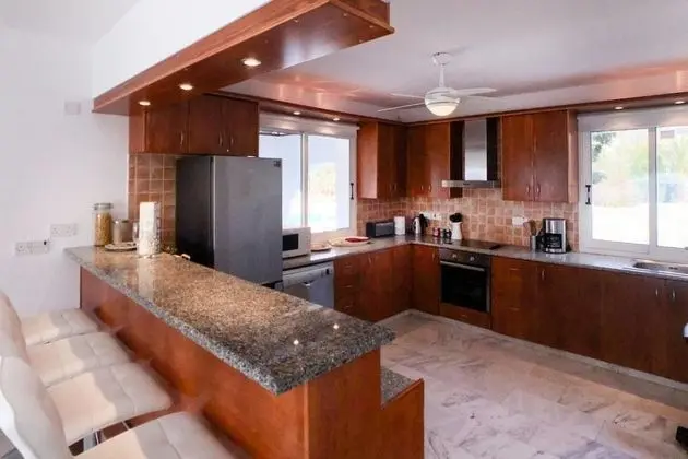 Villa, 4 Yatak Odası, Kişiye Özel Havuzlu, Deniz Manzaralı