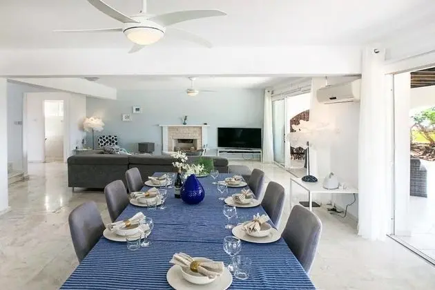 Villa, 4 Yatak Odası, Kişiye Özel Havuzlu, Deniz Manzaralı