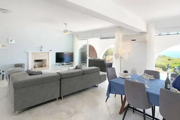 Villa, 4 Yatak Odası, Kişiye Özel Havuzlu, Deniz Manzaralı