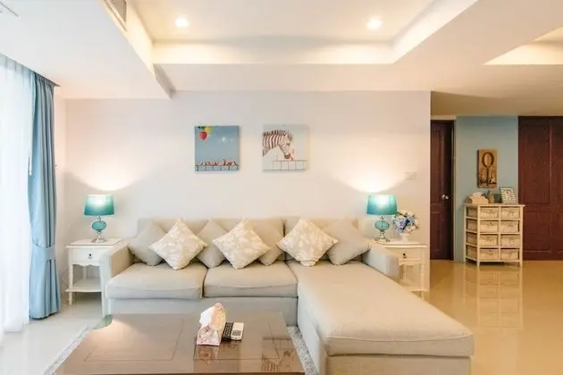 Deluxe Süit, 3 Yatak Odası, Küçük Mutfak, Kısmi Deniz Manzaralı