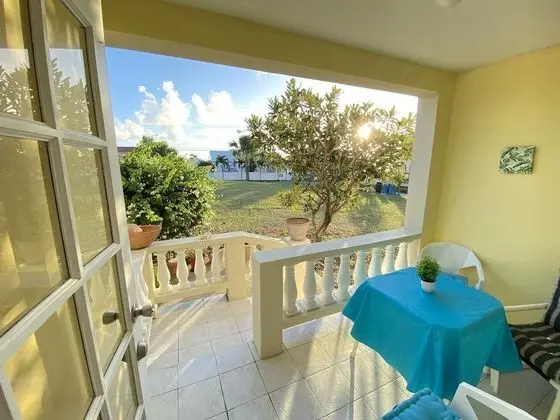 Lovely 1 Bedroom Unit Lower Level