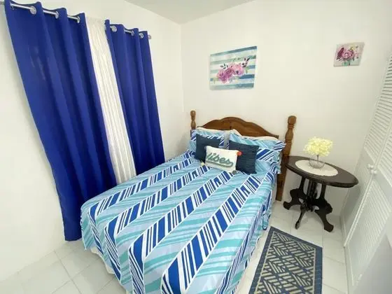 Lovely 1 Bedroom Unit Lower Level