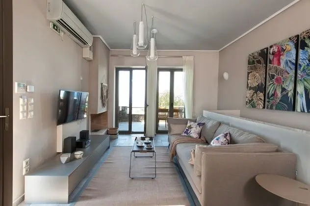 Gold Private Pool Villa Sea View