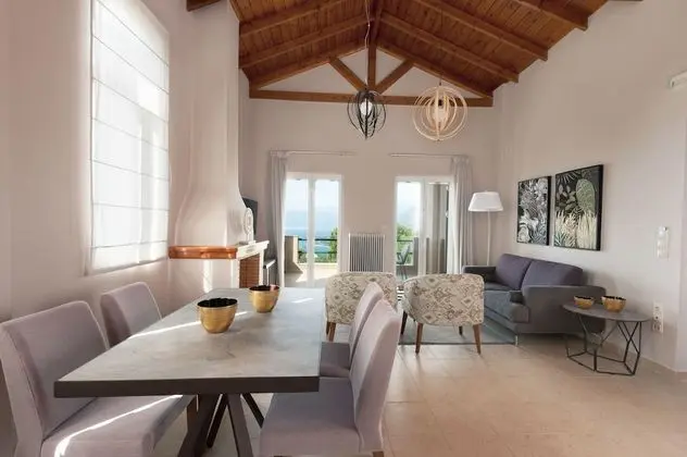 Gold Private Pool Villa Sea View