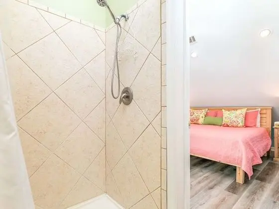 Ev, Birden Çok Yatak, Mutfak, Bahçe Manzaralı