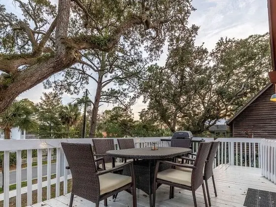 Ev, Birden Çok Yatak, Mutfak, Bahçe Manzaralı