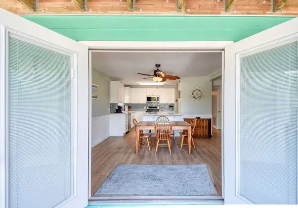 Ev (Seascape Family Beach Retreat)