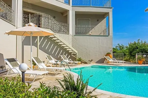 Villa, 3 Yatak Odası, Kişiye Özel Havuzlu, Deniz Manzaralı