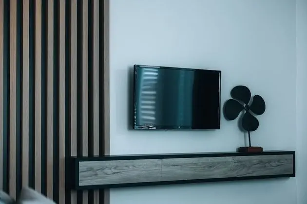 Deluxe 2-Bedroom Apartment Partial Sea View