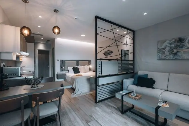 Deluxe Apart Daire, Havuz Manzaralı