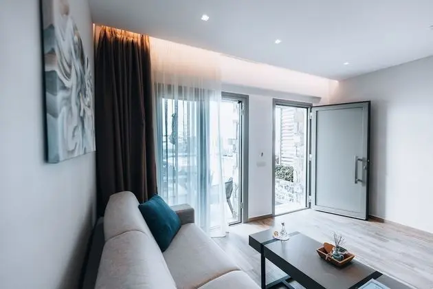 Deluxe Apart Daire, Havuz Manzaralı