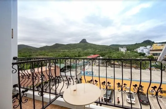 Dört Kişilik Oda, Balkon