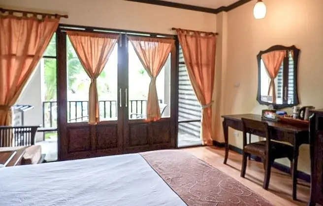Deluxe Room with Garden View