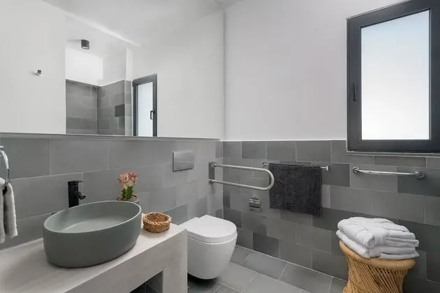 Luxury Villa, 4 Yatak Odası, Kişiye Özel Havuzlu, Plaj Manzaralı