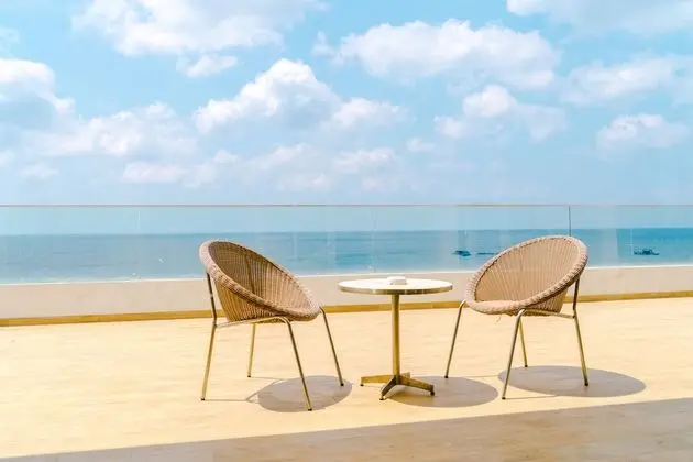 Phu Quoc Suite 2 Bedrooms (40-minute Body Massage for 4)