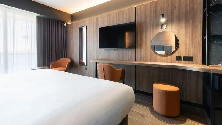 Deluxe Dört Kişilik Oda, Deniz Manzaralı
