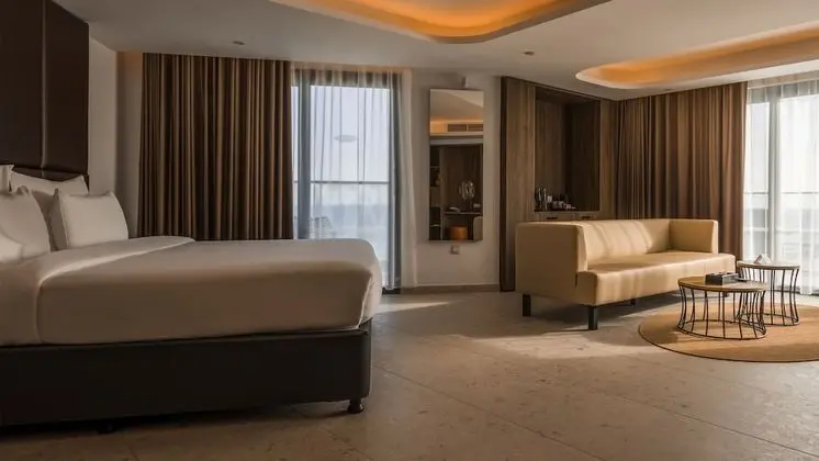 Deluxe Süit, 1 En Büyük (King) Boy Yatak, Sıcak Su Küveti, Deniz Manzaralı