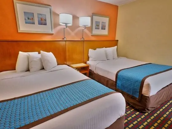 Deluxe Süit, Birden Çok Yatak, Sigara İçilmez, Havuz Manzaralı