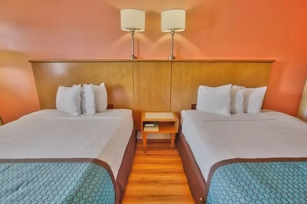 Standard Oda, 2 Çift Kişilik Yatak, Sigara İçilmez, Balkon