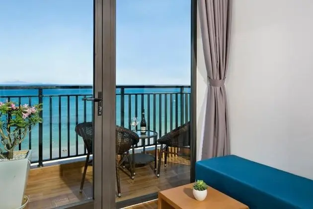 Süit, Balkon, Okyanusa Sıfır