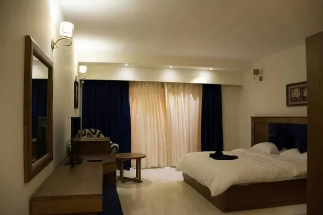 Deluxe Üç Kişilik Oda, Birden Çok Yatak, Sigara İçilmez